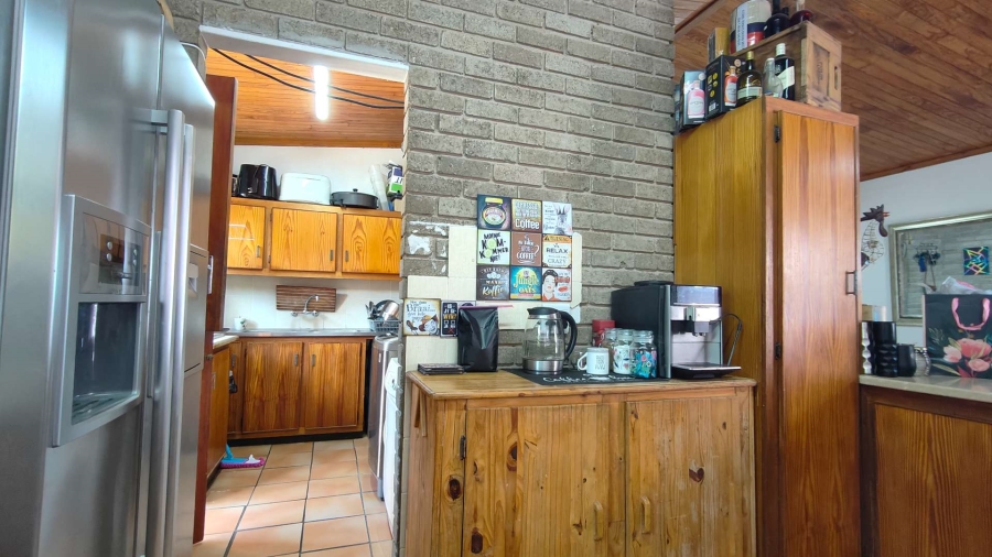 5 Bedroom Property for Sale in Dana Bay Western Cape